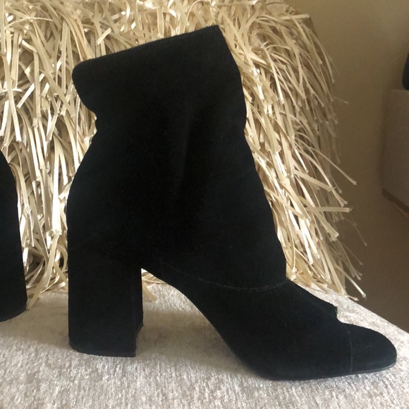 Matisse Gordy Peep Toe Black Genuine Suede Booties - Picture 3 of 13